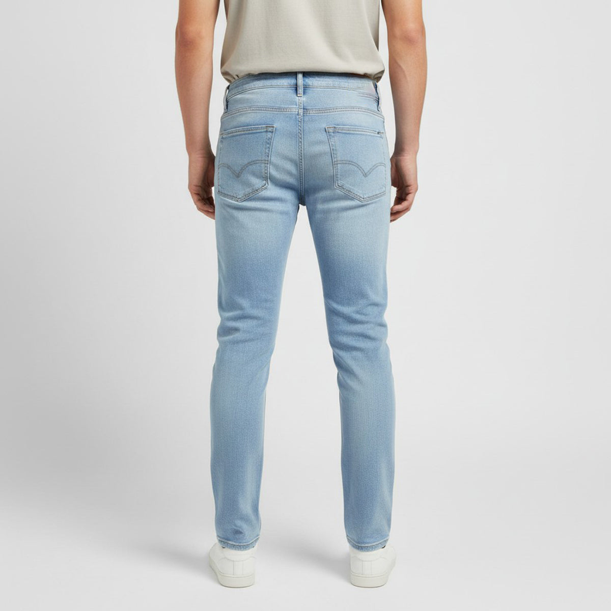 MEN’S SLIM FIT DENIM BOTTOM
