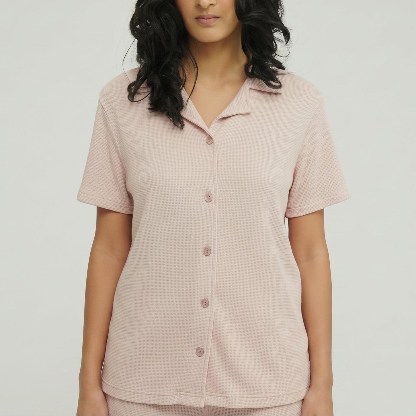WOMEN'S BUTTON DOWN SHIRT