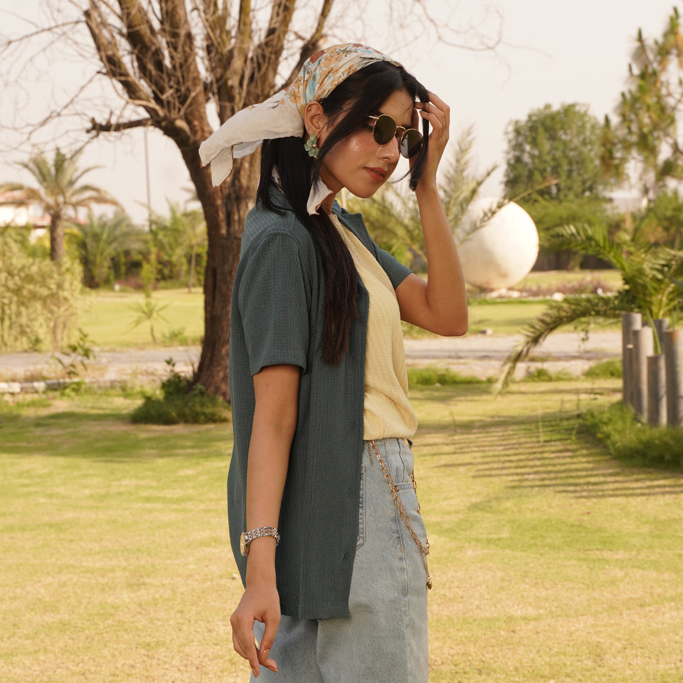 WOMEN'S BUTTON DOWN SHIRT