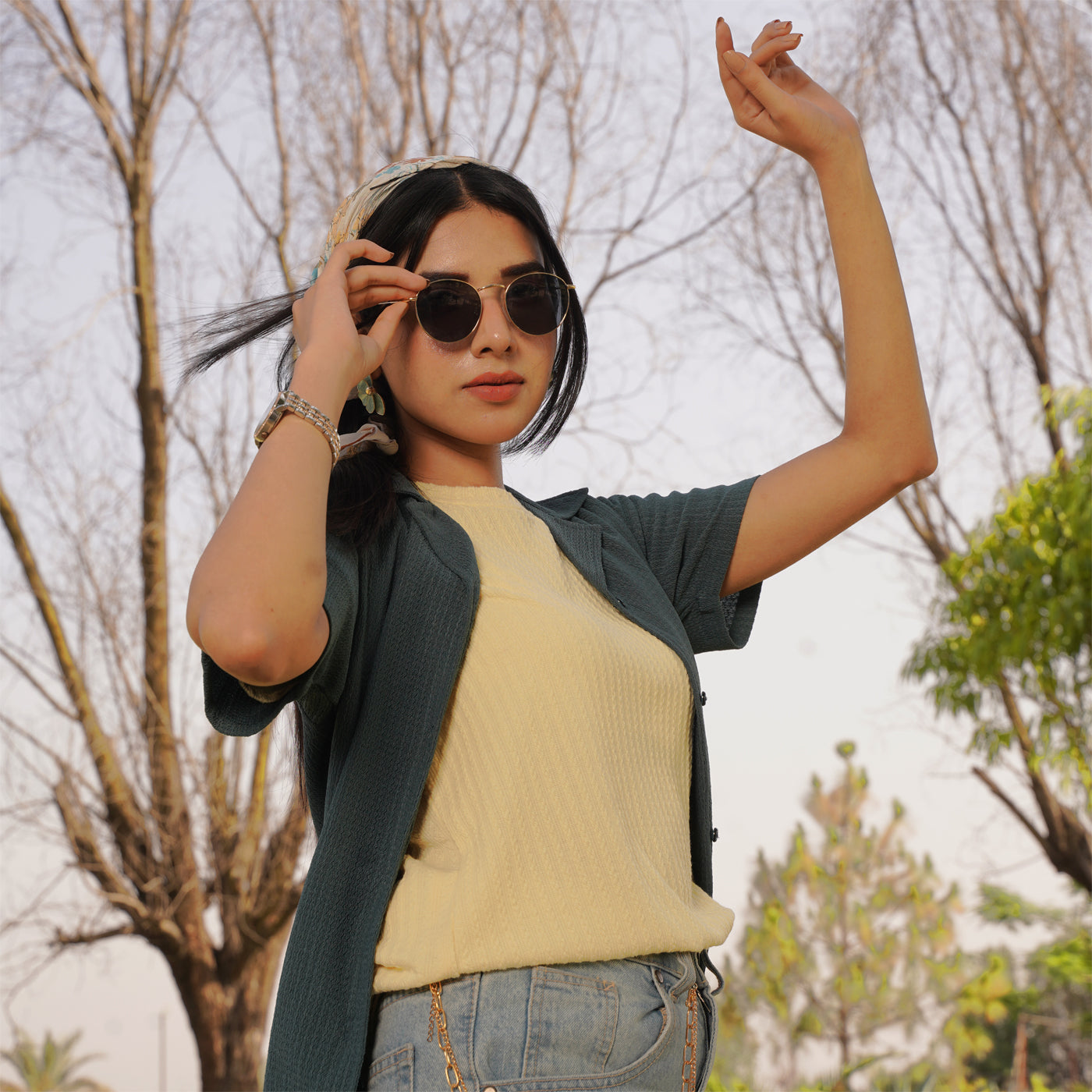 WOMEN'S BUTTON DOWN SHIRT