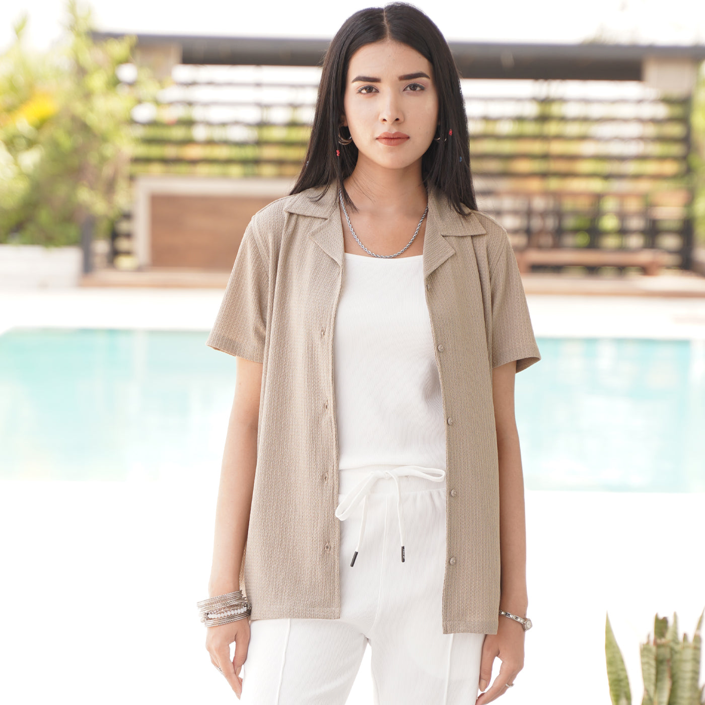 WOMEN'S BUTTON DOWN SHIRT