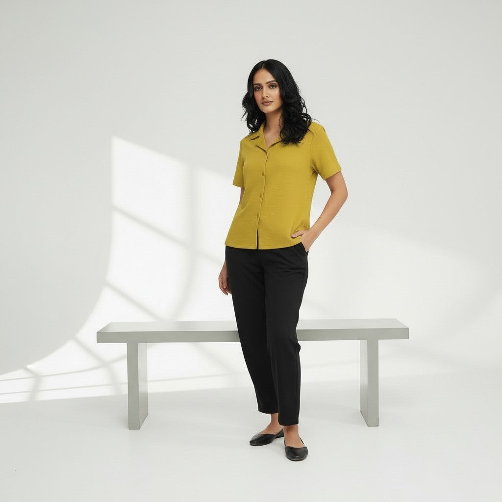 WOMEN'S BUTTON DOWN SHIRT