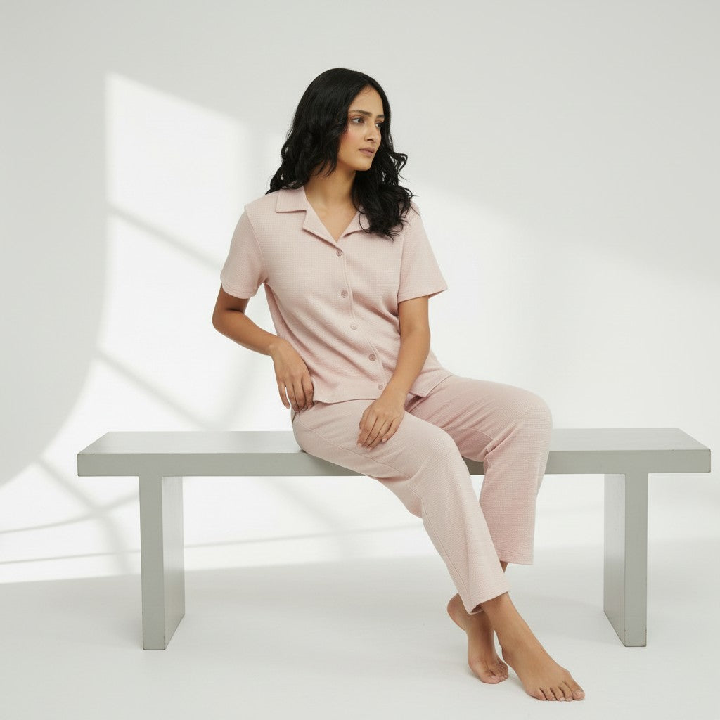 WOMEN'S BUTTON DOWN SHIRT