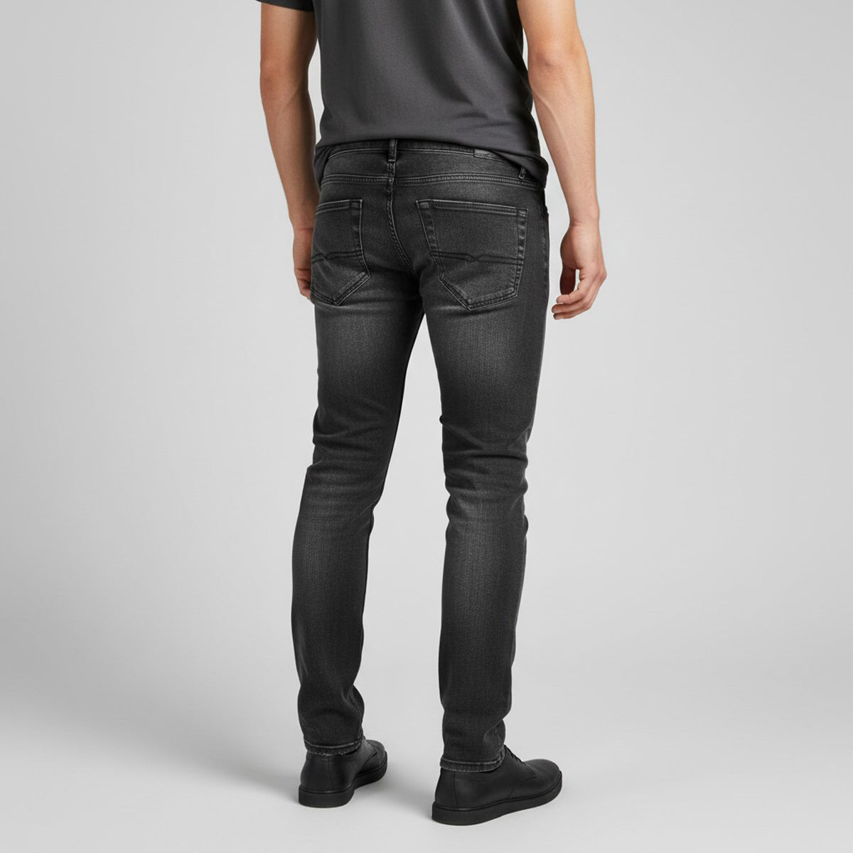MEN’S SLIM FIT DENIM BOTTOM