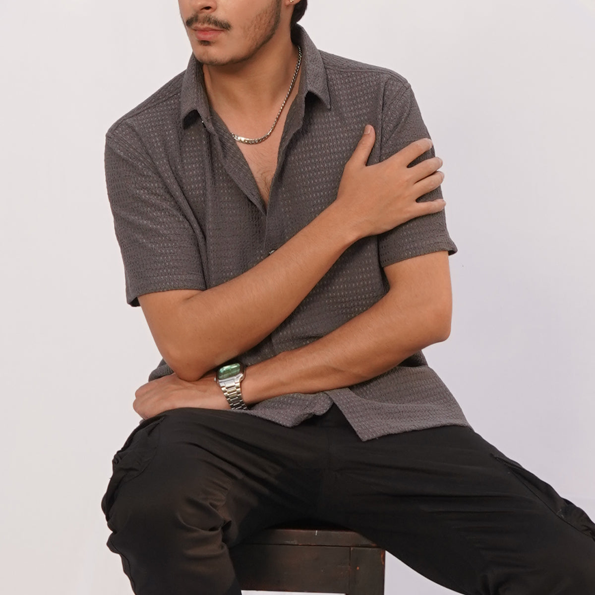 MEN'S TEXTURE BUTTON DOWN SHIRT