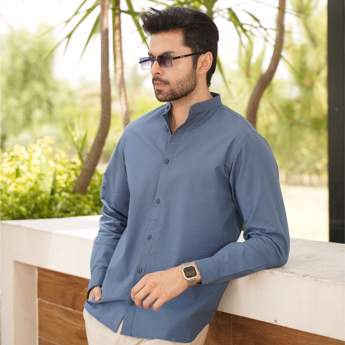 MEN'S BUTTON DOWN SHIRT