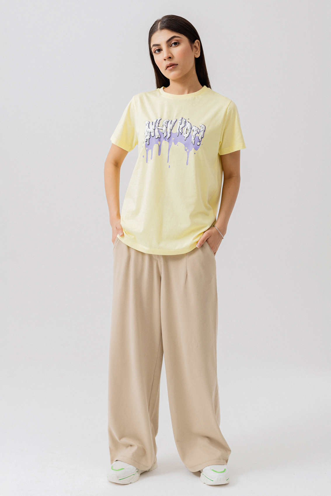 WOMEN GRAPHIC T-SHIRT