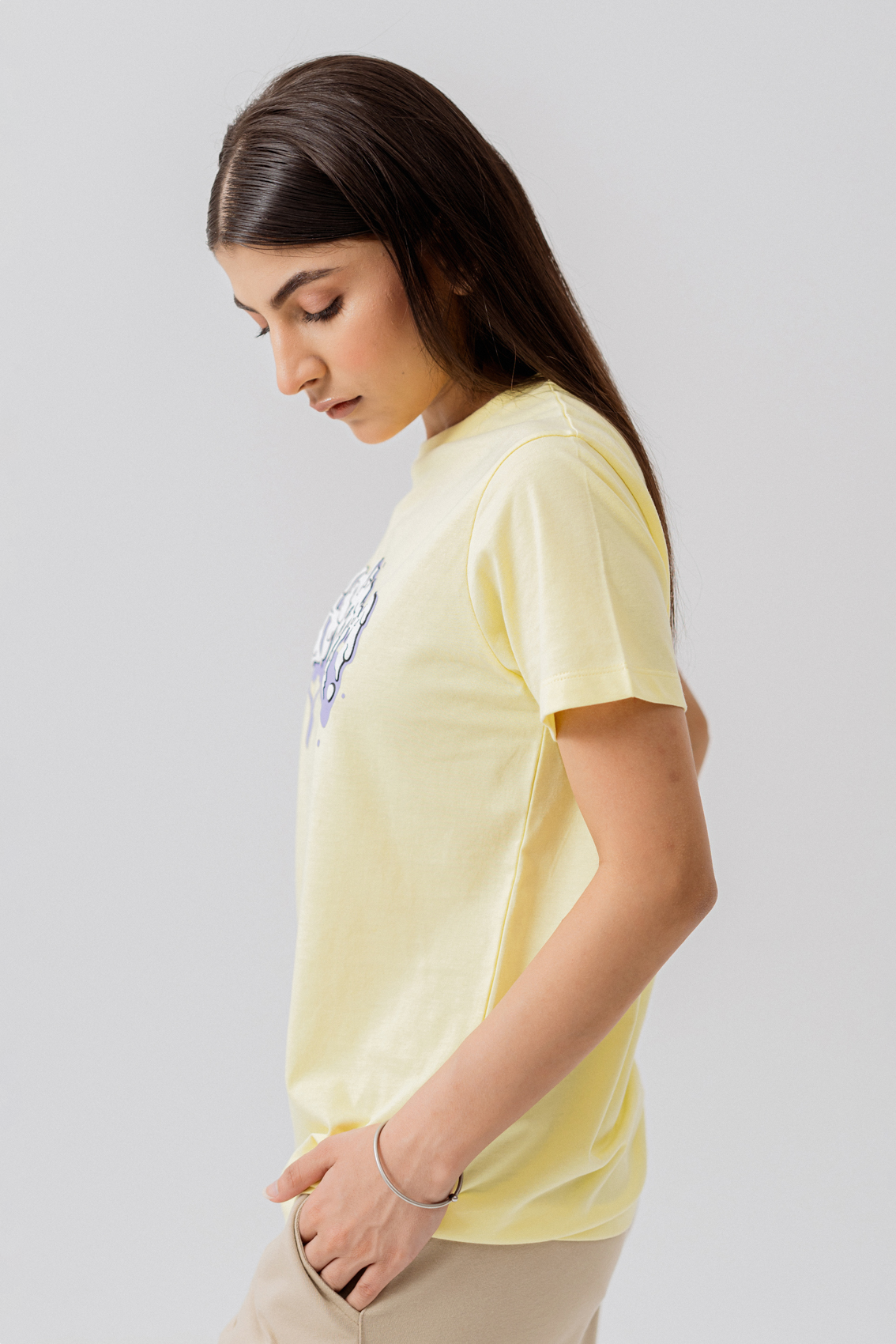 WOMEN GRAPHIC T-SHIRT