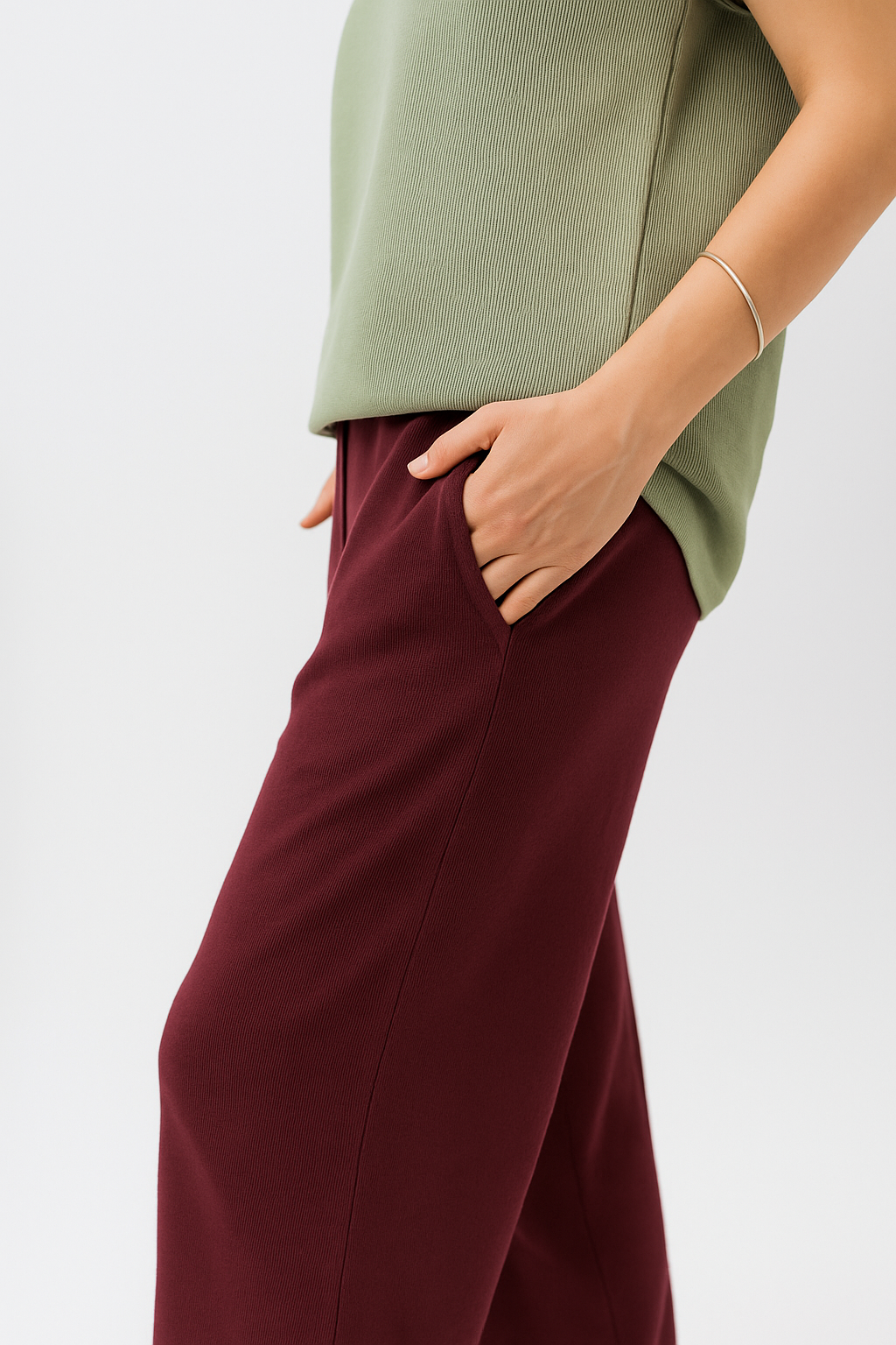 WOMEN FLARED PANTS