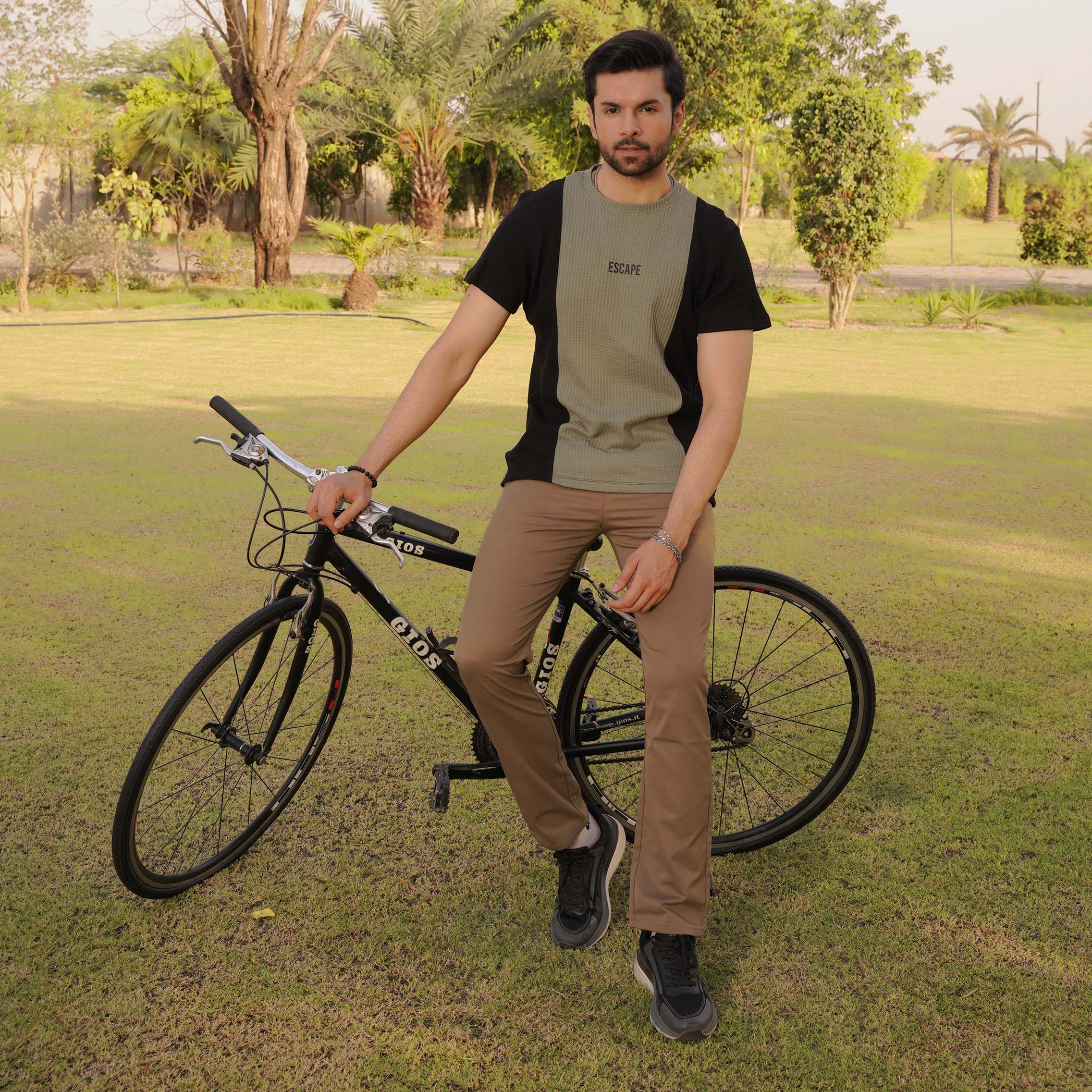 MEN'S PANELLED TEE