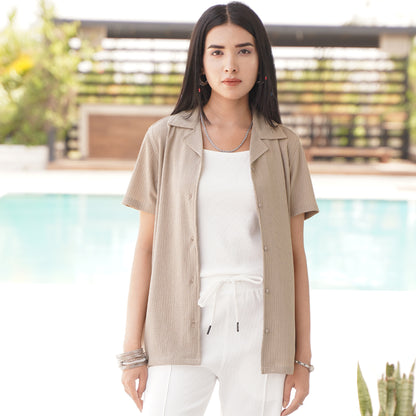 WOMEN'S BUTTON DOWN SHIRT