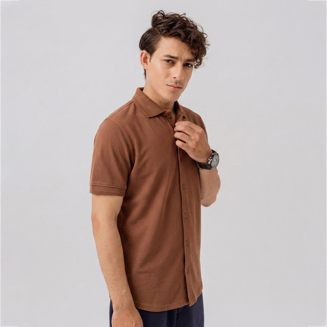 MEN'S BASIC BUTTON DOWN SHIRT