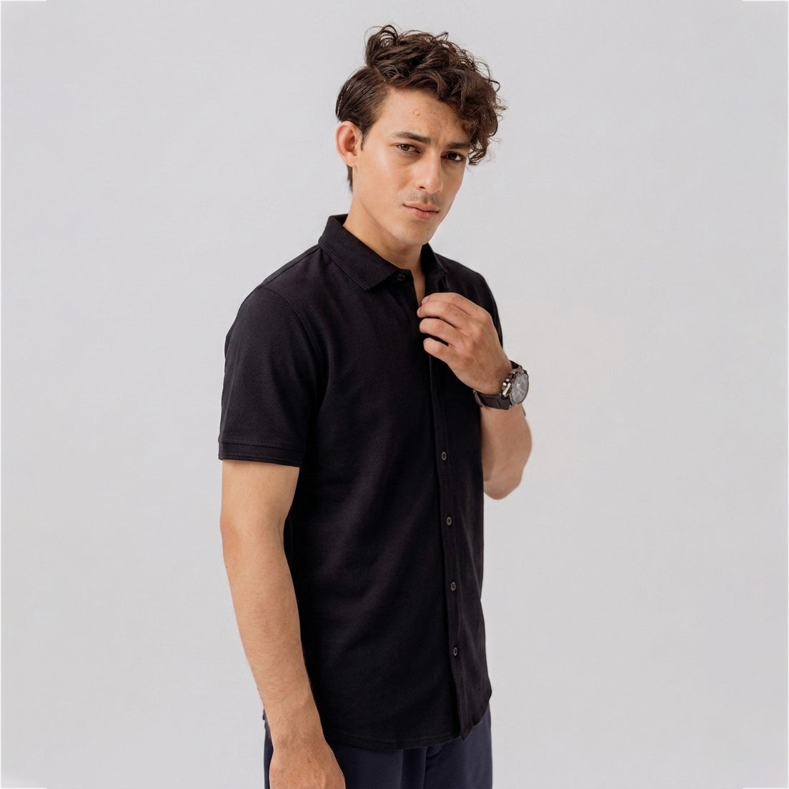 MEN'S BASIC BUTTON DOWN SHIRT