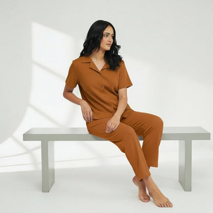 WOMEN'S BUTTON DOWN SHIRT