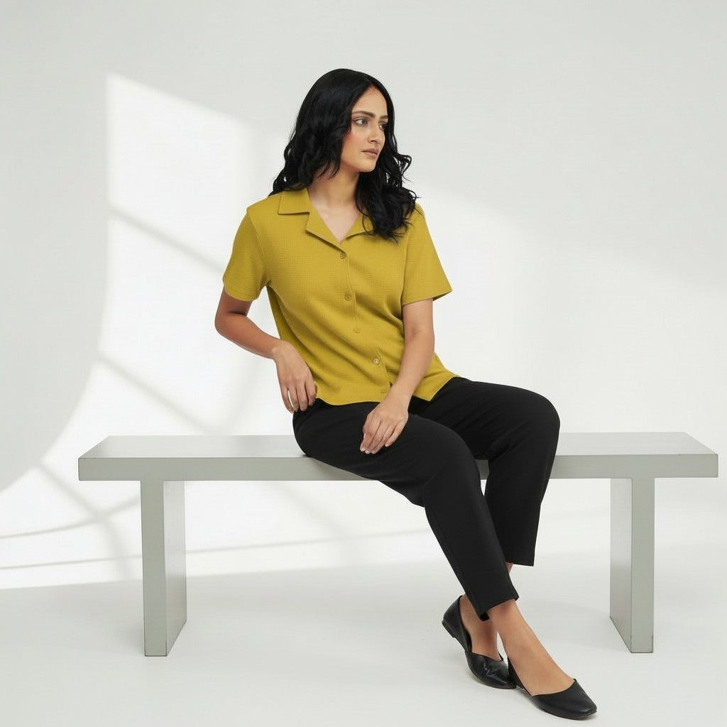 WOMEN'S BUTTON DOWN SHIRT