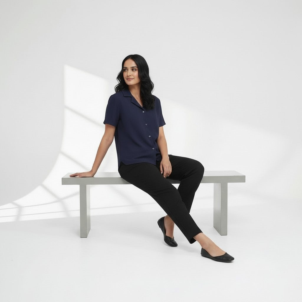 WOMEN'S BUTTON DOWN SHIRT