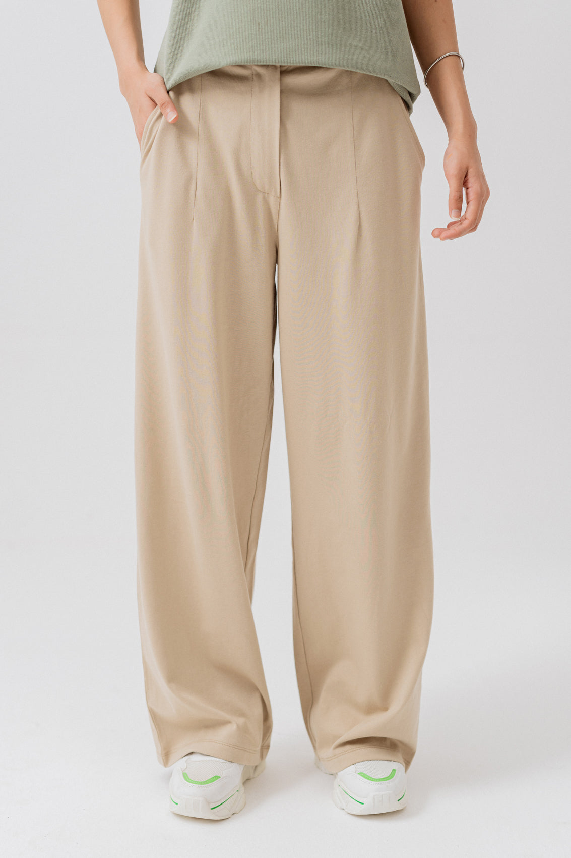 WOMEN FLARED PANTS