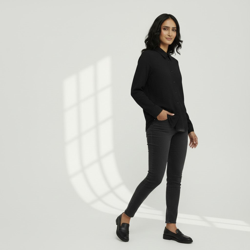 WOMEN'S BUTTON DOWN SHIRT