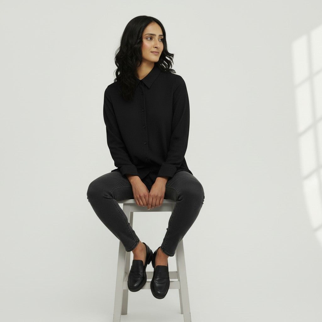 WOMEN'S BUTTON DOWN SHIRT