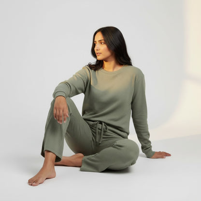 WOMEN'S FLARED TROUSERS