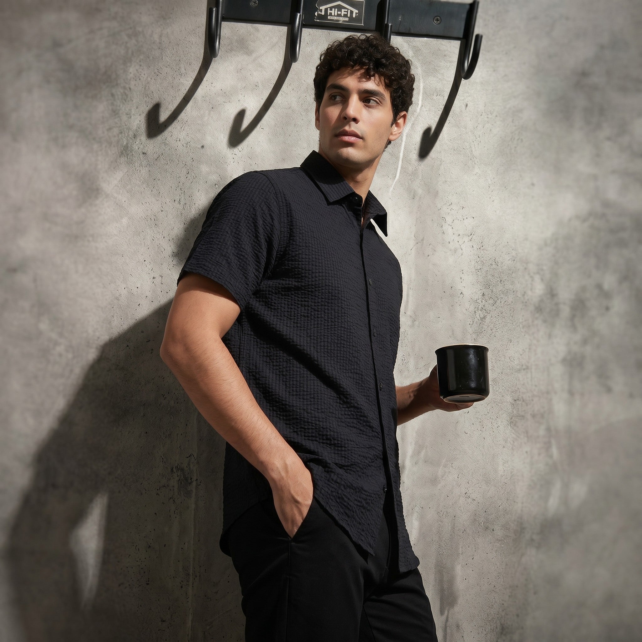 MEN'S BUTTON DOWN SHIRT