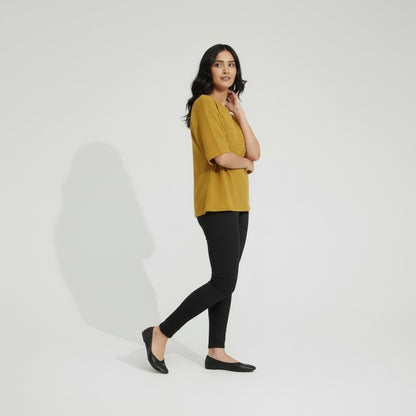 WOMEN'S KNITTED TEE