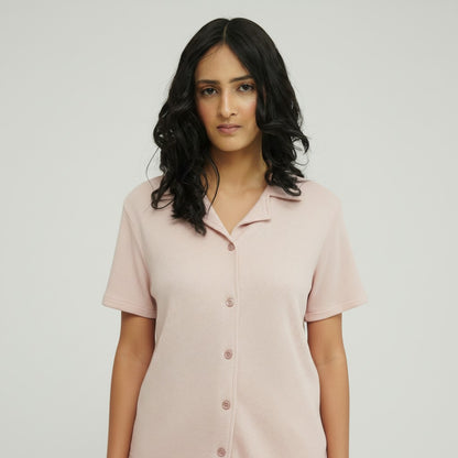 WOMEN'S BUTTON DOWN SHIRT