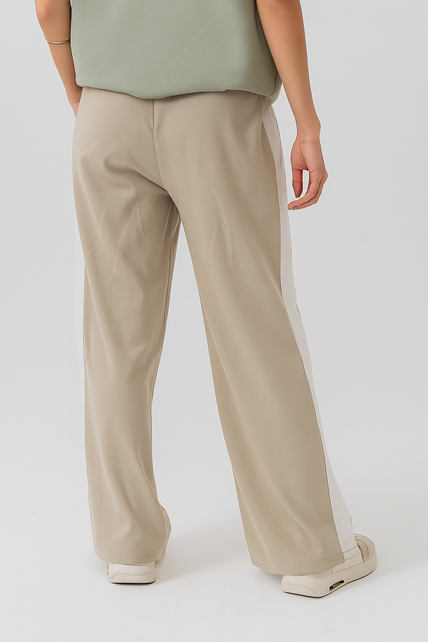 WOMEN FLARED LEG TROUSER